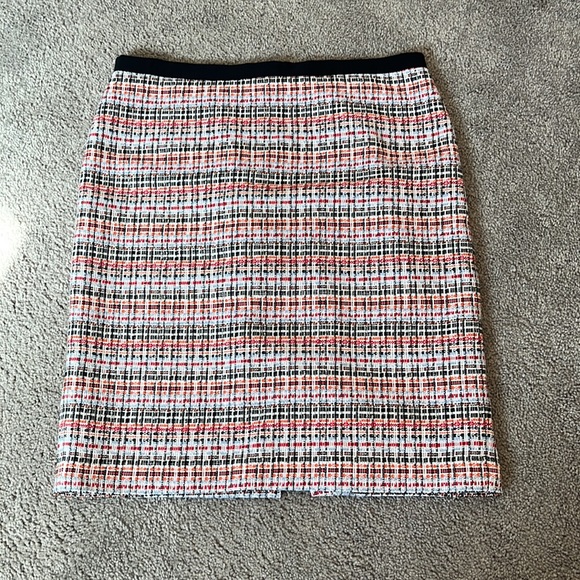 Talbots Dresses & Skirts - Talbots size 10 multi colored tweed skirt
